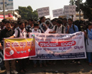 M’lore: Mangalore University Students Hold Protest on Deralakatte Incident, Seek Justice to Me
